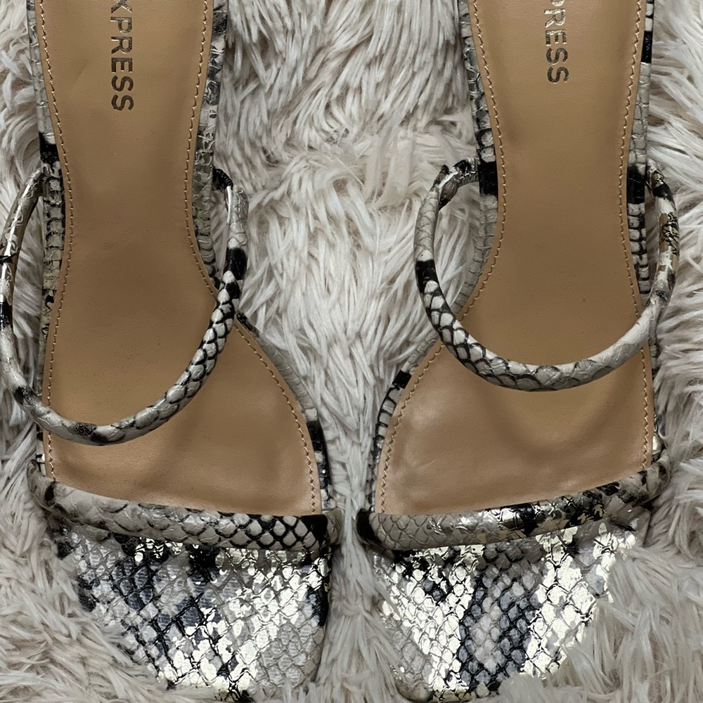 New Express sandals
